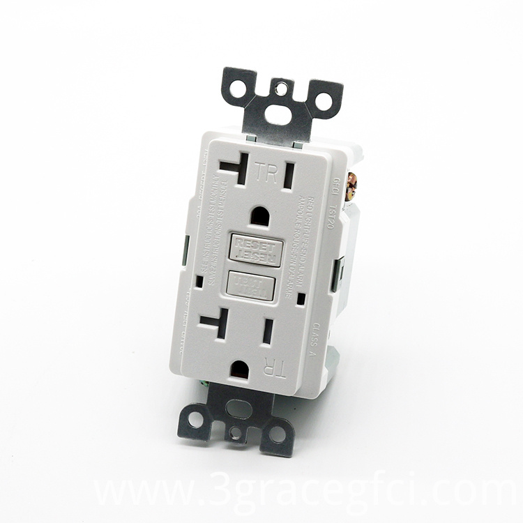 Tamper Proof GFCI Receptacle Outlets